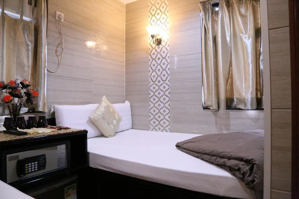 Russian Hostel Hong Kong Guest house