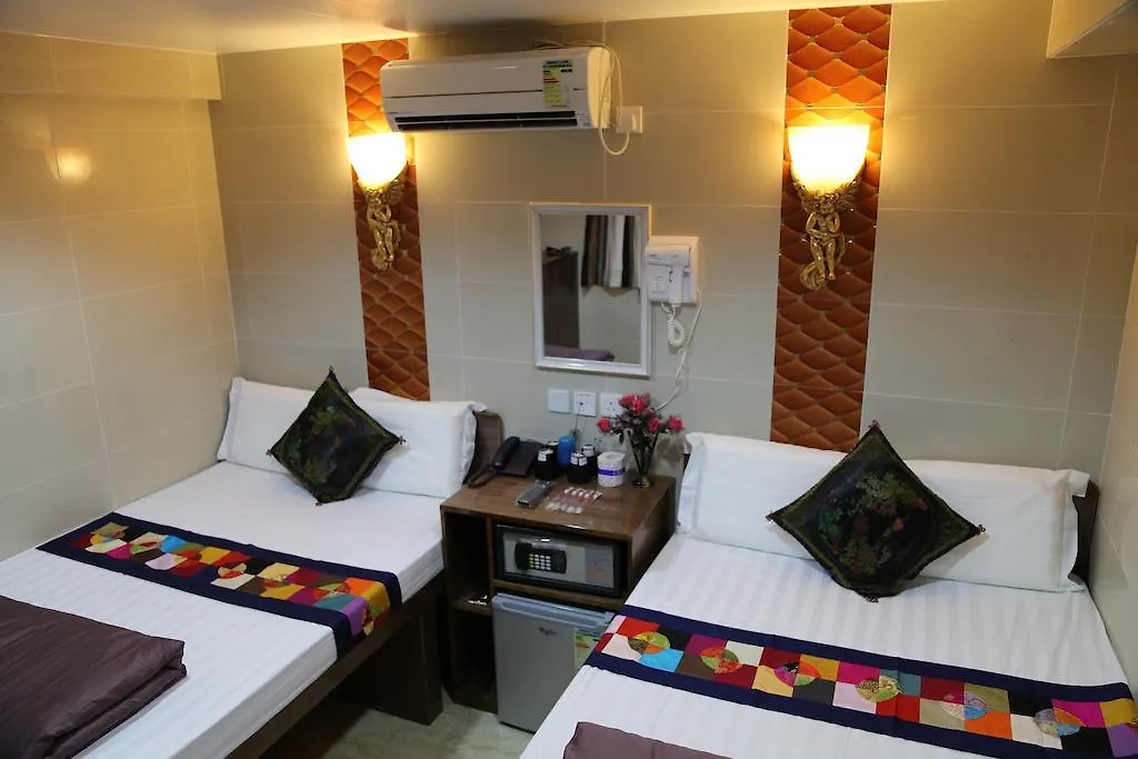 Konukevi Russian Hostel Hong Kong