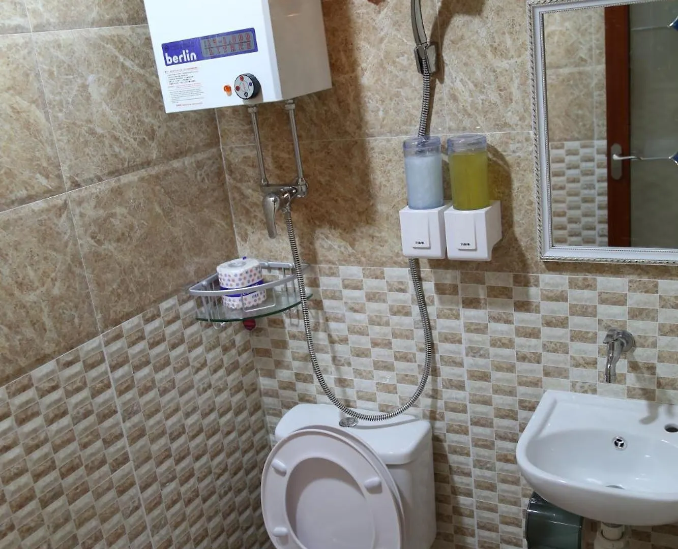 Konukevi Russian Hostel Hong Kong Çin
