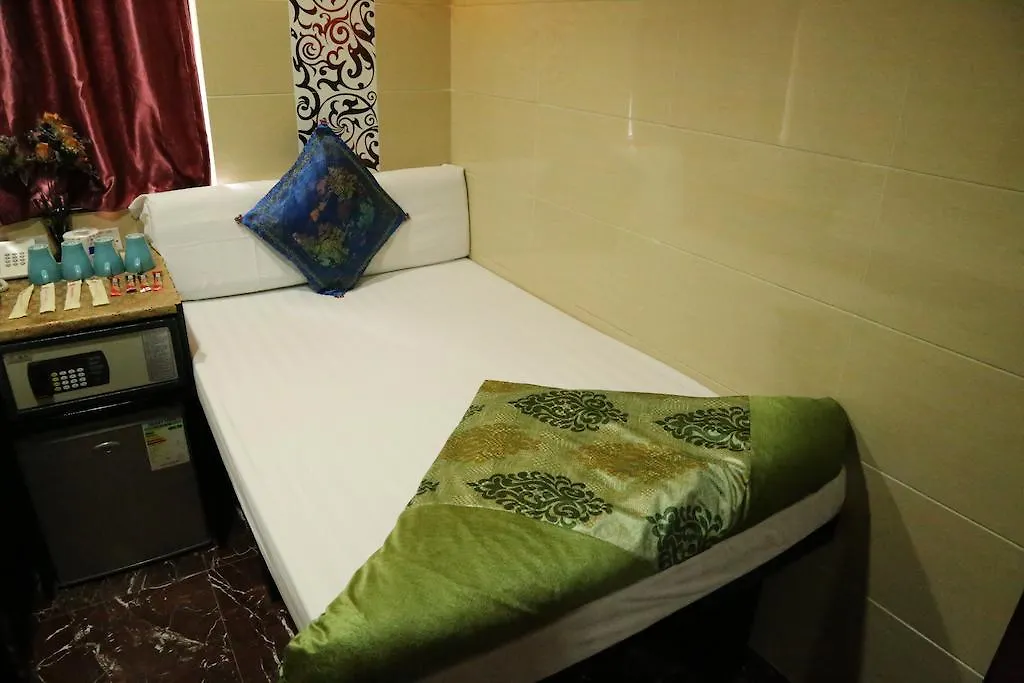Konukevi Russian Hostel Hong Kong Çin
