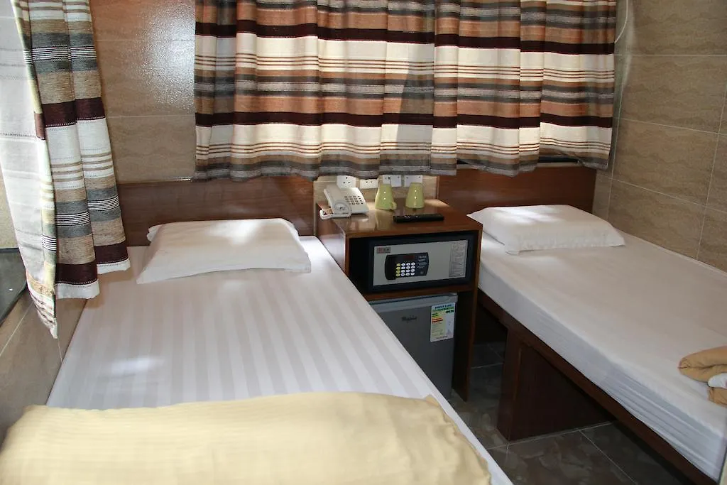 Konukevi Russian Hostel Hong Kong