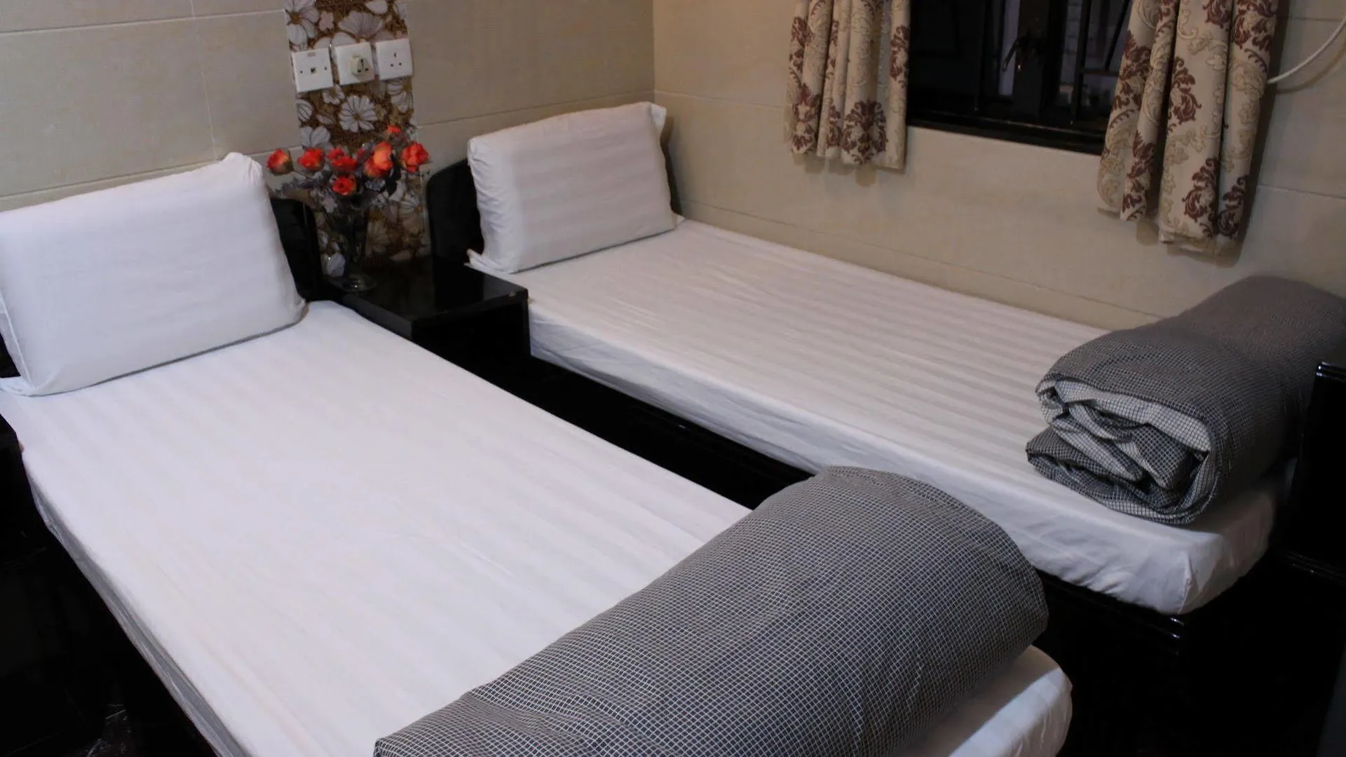 Russian Hostel Hong Kong